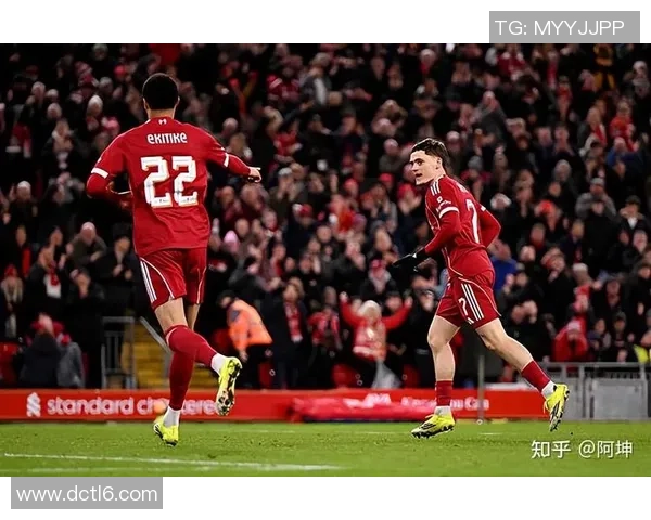 足总杯激战利物浦大胜曼联乌龙球成比赛转折点精彩集锦回顾